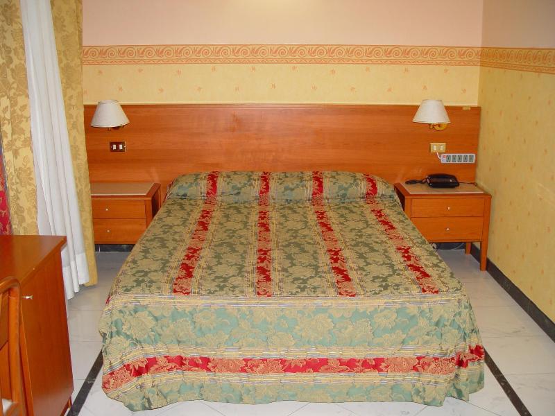 Repubblica Hotel Rome Buitenkant foto
